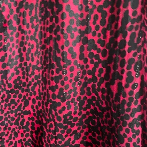 🆕Q2 Wine Red Dalmatian Print Shirt L🆕 - Picture 9 of 14